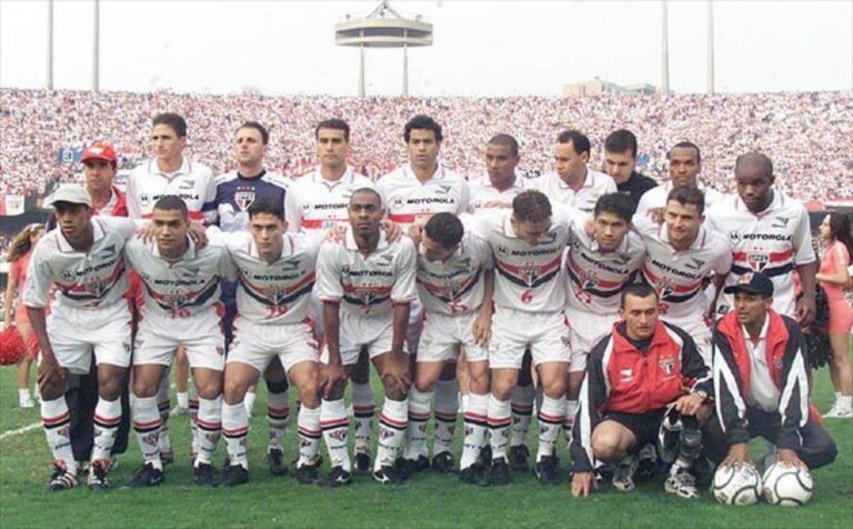 Elenco do São Paulo 2001 Elencos