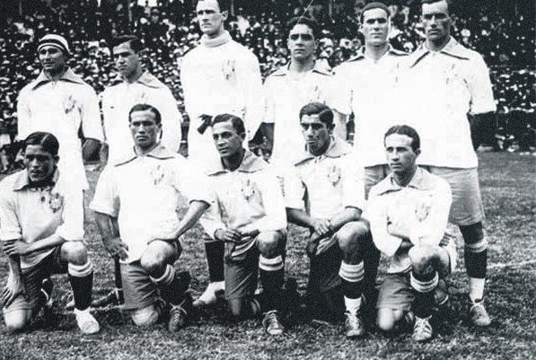 Seleção Brasileira campeã do Sul-Americano de 1919