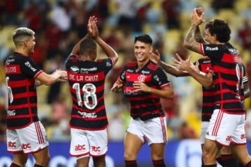 Flamengo vence o São Paulo pelo Brasileirão