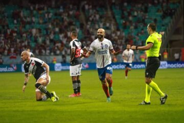 Bahia vence o Vasco pela 12ª rodada do Brasileirão