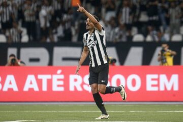 Botafogo vence o Bragantino pelo Brasileirão