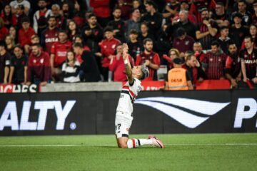São Paulo vence o Athletico-PR pelo Brasileirão