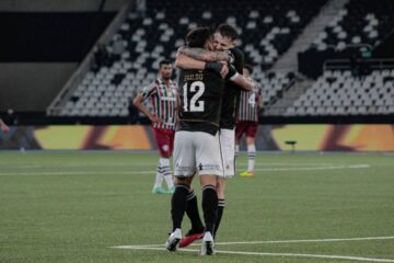 Vasco vence o Fluminense pelo Brasileirão