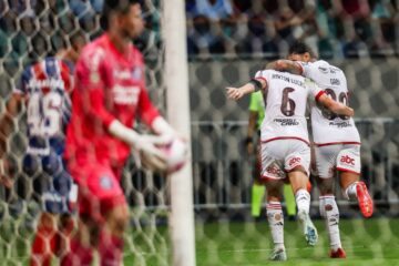 Flamengo vence o Bahia pelo Brasileirão