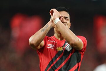 Athletico-PR vence o Atlético-GO pelo Brasileirão