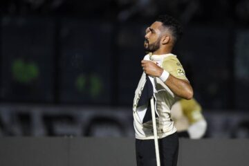 Vasco vence o Bahia pelo Brasileirão