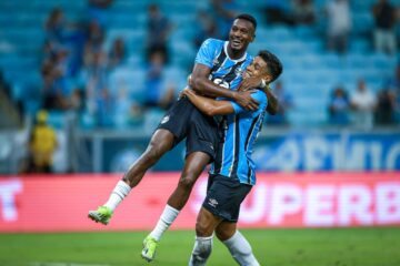 Grêmio vence o Atlético-MG pelo Brasileirão