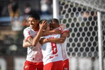 Bragantino vence o Botafogo pelo Brasileirão