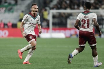 Fluminense vence o Corinthians pelo Brasileirão