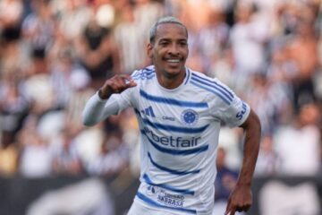 Cruzeiro vence o Botafogo pelo Brasileirão