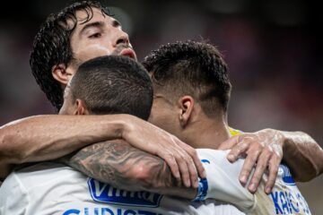 Cruzeiro vence o Fortaleza pelo Brasileirão