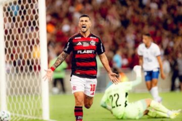 Flamengo vence o Bahia pelo Brasileirão