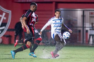 Vitória e Cruzeiro empatam pelo Brasileirão