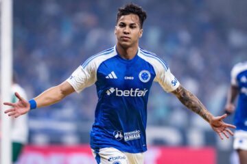 Cruzeiro vence o Palmeiras pelo Brasileirão