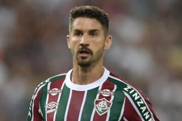 Everaldo, atacante do Fluminense
