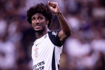 Corinthians vence o Ceará pelo Brasileirão