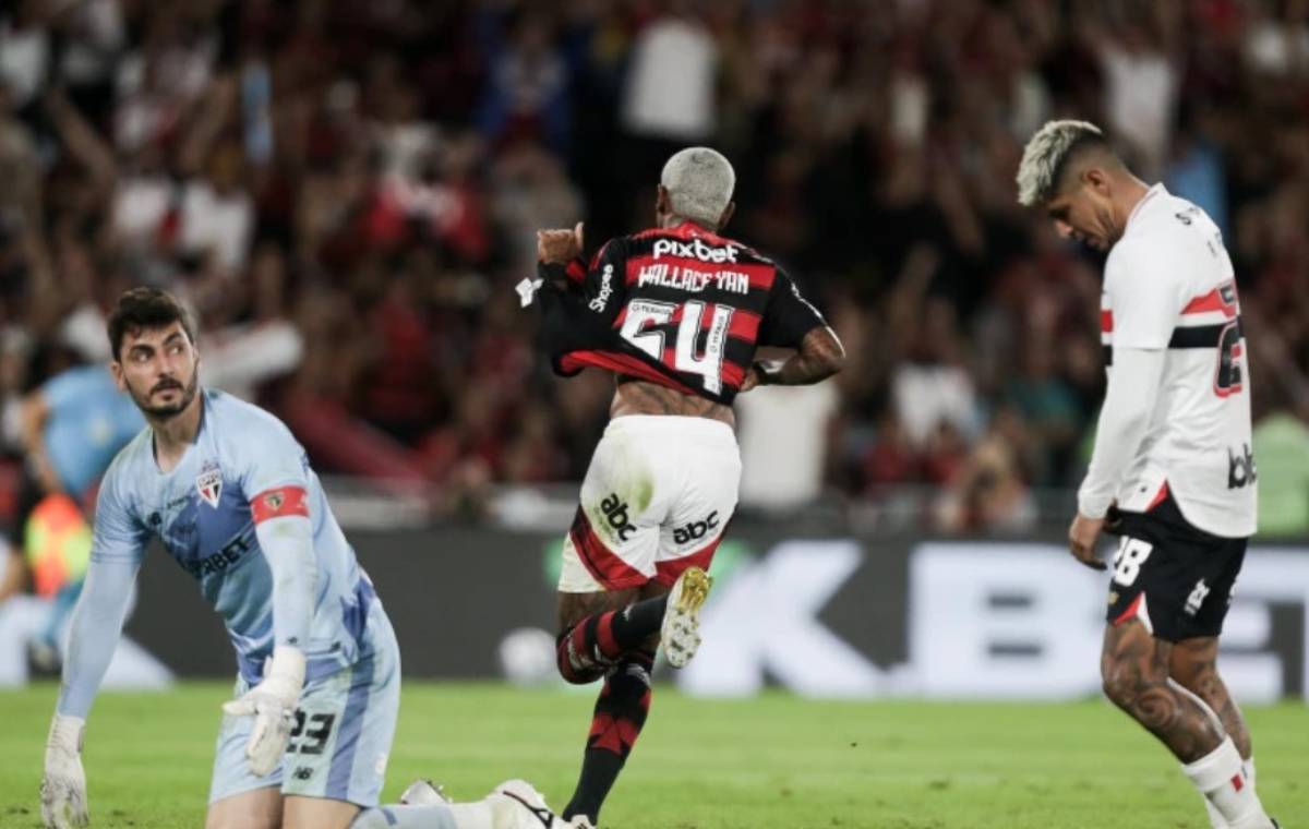 Flamengo vence o São Paulo pelo Brasileirão