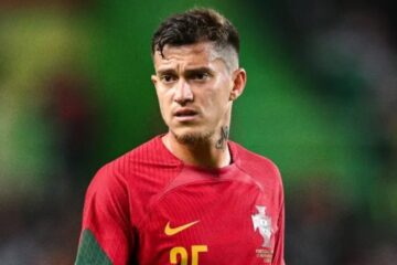 Otávio, meio-campista da Seleção de Portugal