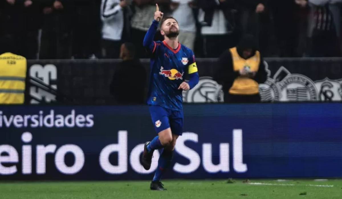 Red Bull Bragantino vence o Corinthians pelo Brasileirão