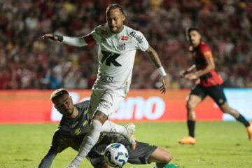 Sport e Santos empatam pelo Brasileirão