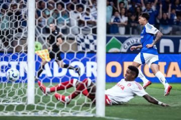 Cruzeiro vence o Internacional pelo Brasileirão