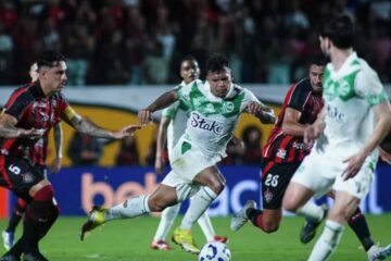 Vitória e Juventude empatam pelo Brasileirão