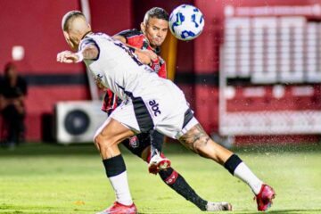 Vitória vence o Atlético-MG pelo Brasileirão