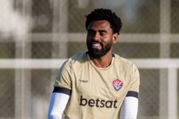 Caio Vinícius, volante do Vitória