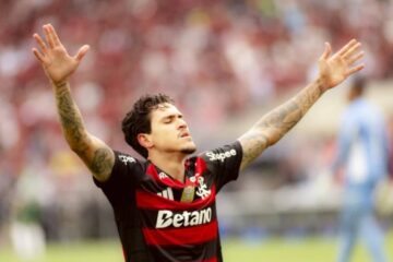Flamengo vence o Palmeiras pelo Brasileirão