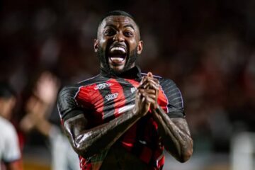 Vitória supera o Bahia pelo Brasileirão