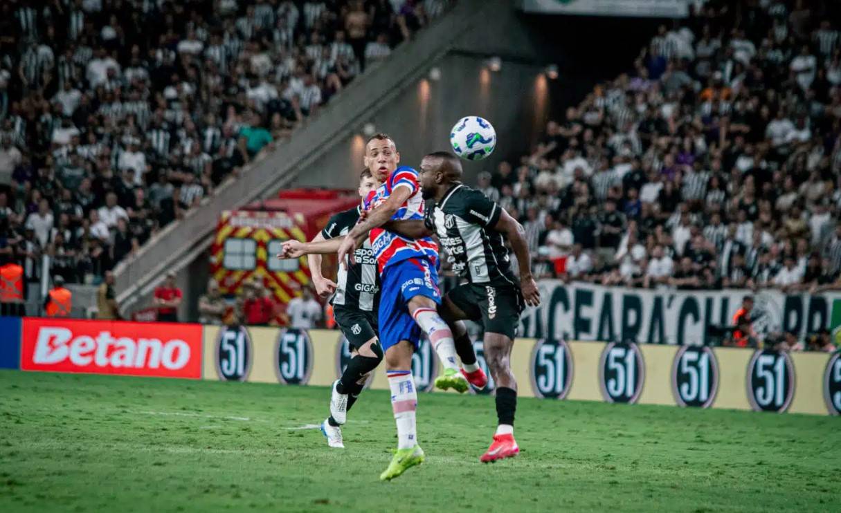 Ceará e Fortaleza empatam pela 32ª rodada do Brasileirão