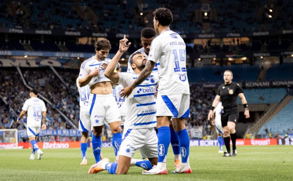 Cruzeiro vence o Grêmio pelo Brasileirão