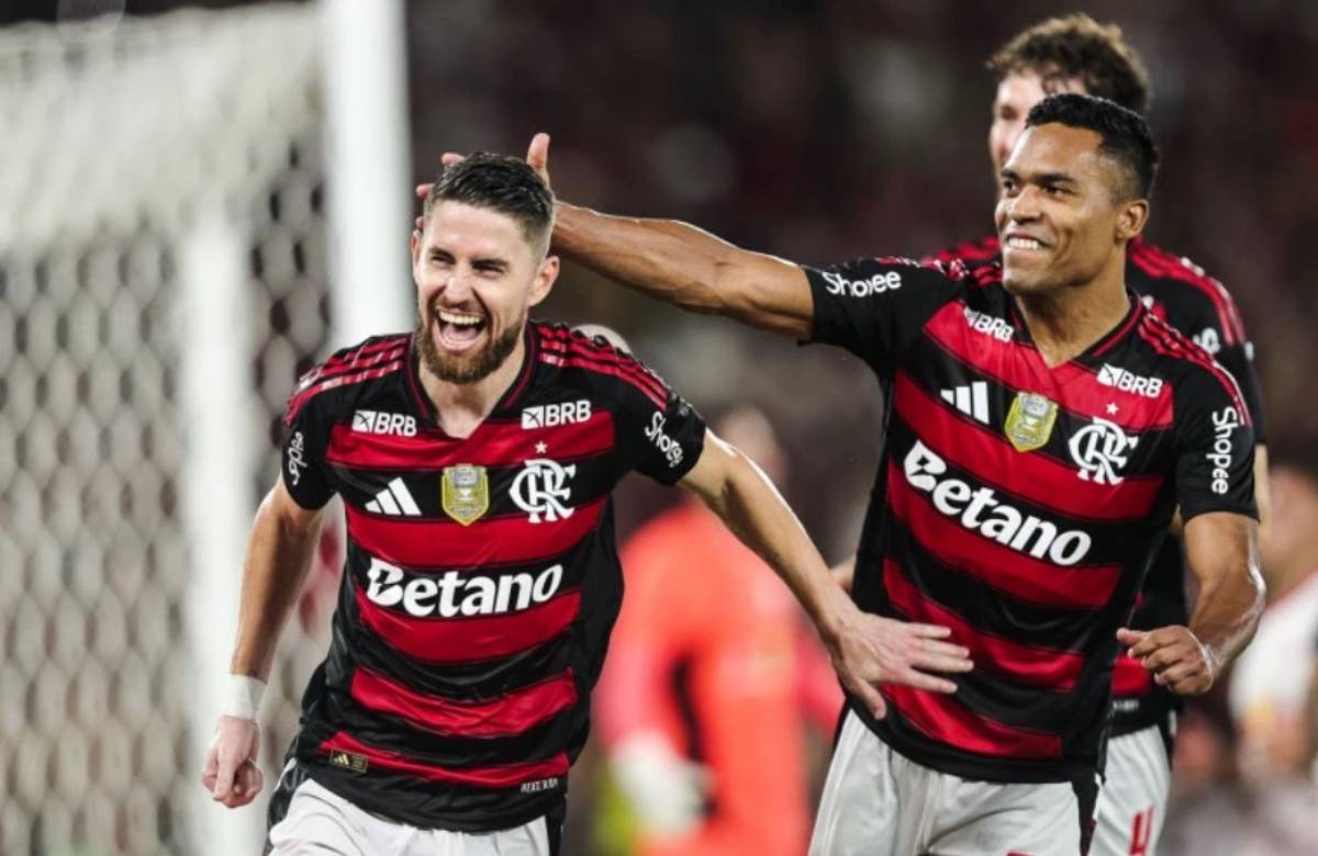 Flamengo vence o Red Bull Bragantino pelo Brasileirão