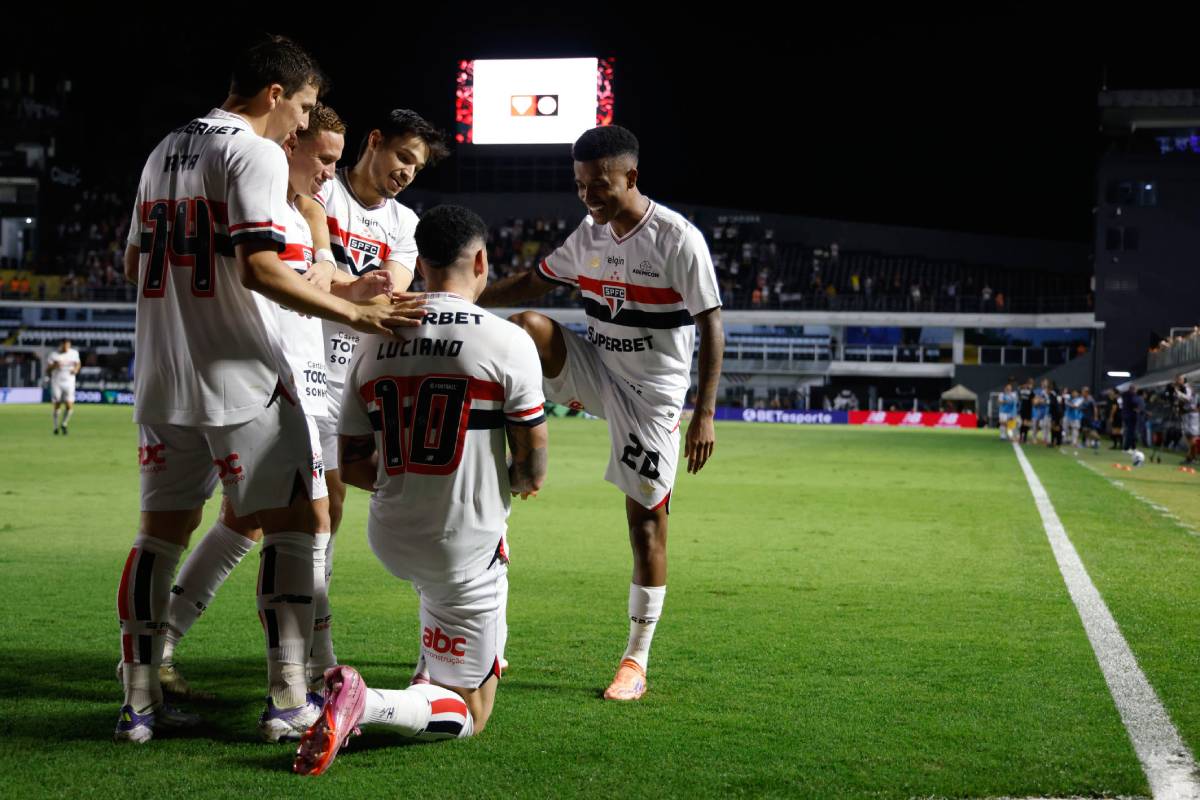 São Paulo vence o Internacional pelo Brasileirão