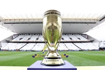 Troféu de campeão da Copinha