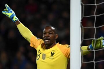 Steve Mandanda, goleiro da Seleção da França