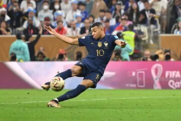 Kylian Mbappé fez 3 gols na final da Copa do Mundo 2026
