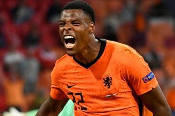 Denzel Dumfries, lateral-direito da Seleção da Holanda