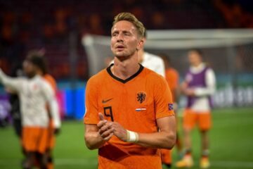 Luuk de Jong, atacante da Seleção da Holanda