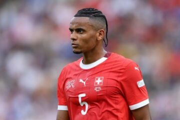 Manuel Akanji, zagueiro da Seleção da Suíça