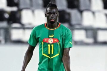 Pathé Ciss, meio-campista da Seleção de Senegal
